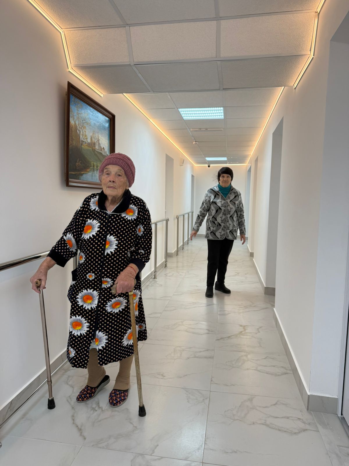 Мягкая мебель в холле